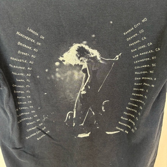 Taylor Swift Fearless Tour Official T-Shirt Size Small VTG 2009 Gildan Black - Picture 5 of 7